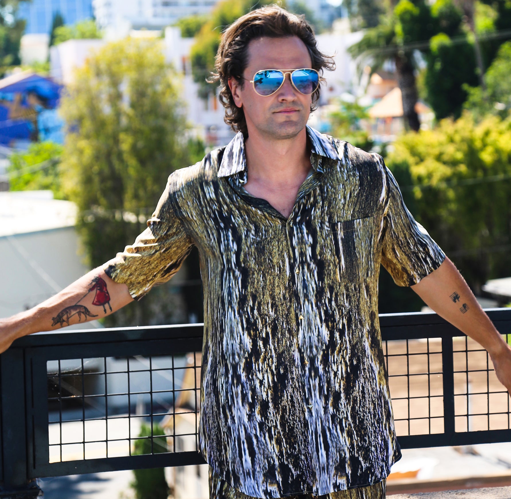 Goldprint Button-up Short Sleeve Shirt