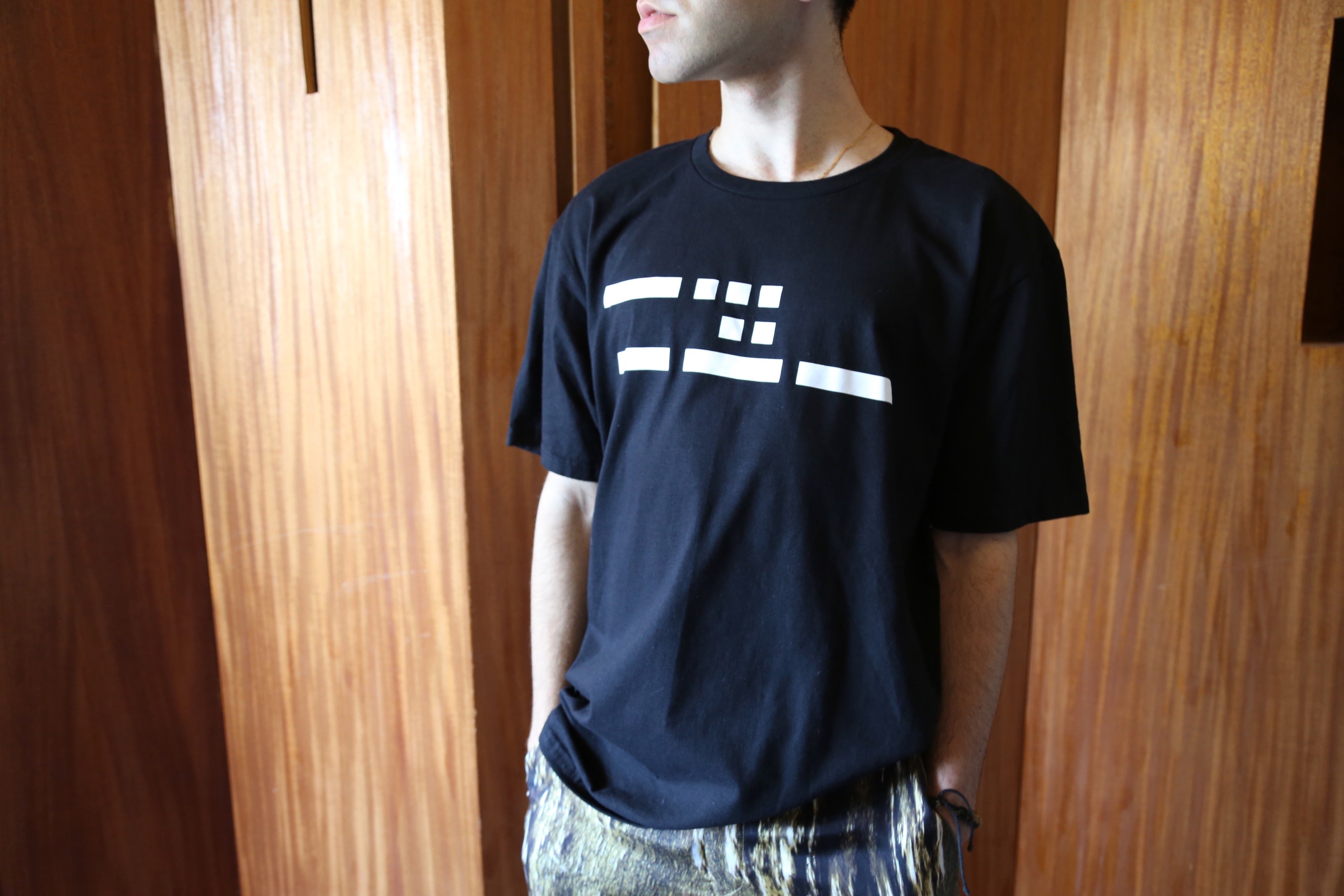 Short sleeve t-shirt in black
