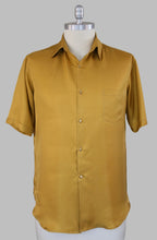 Load image into Gallery viewer, Button-up silk twill shirt
