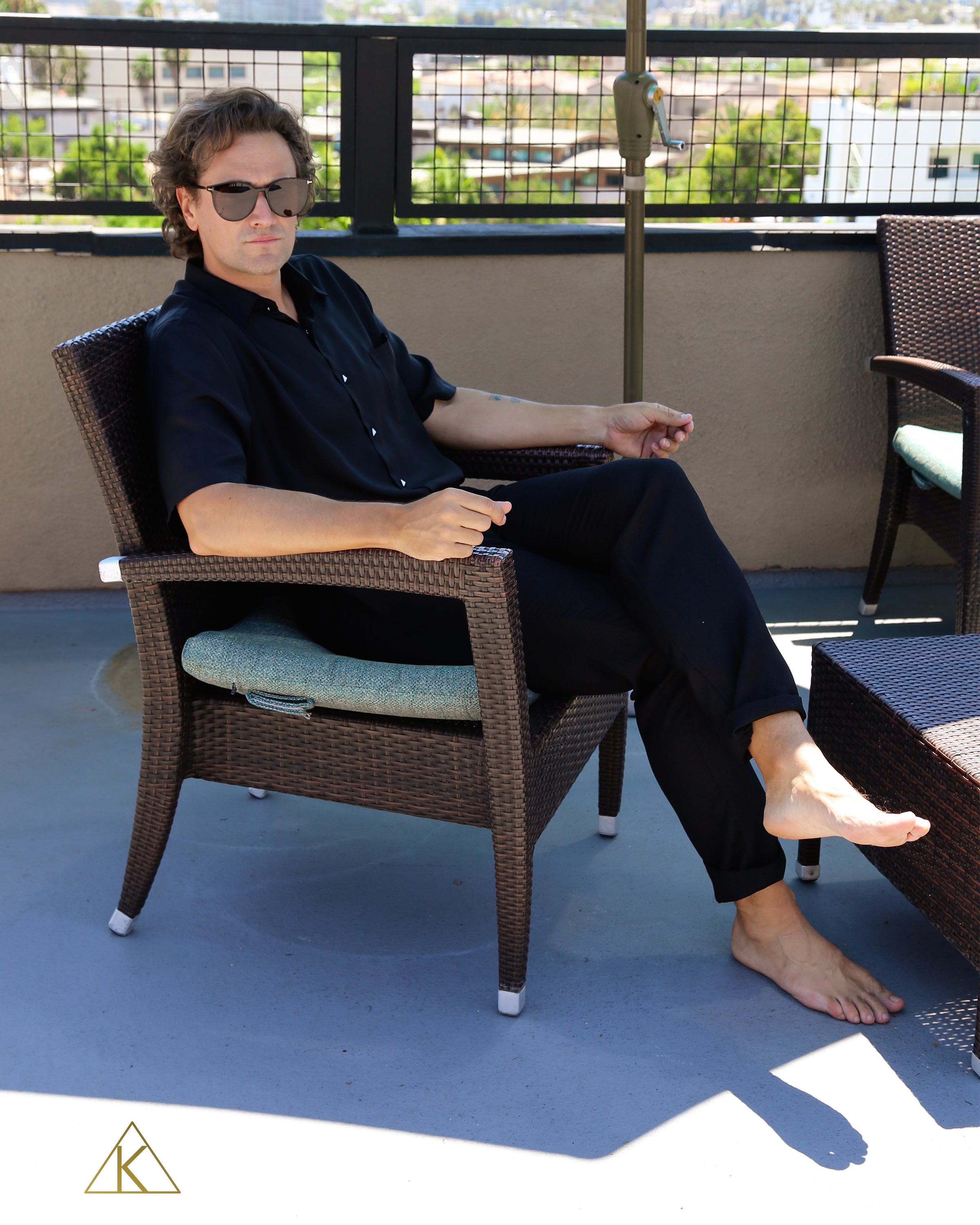 Black Button-Up Short Sleeve Shirt